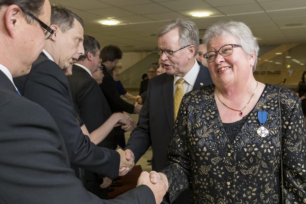 Juhlavieraiden joukossa olivat muun muassa Virpi ja Matti Honkala.