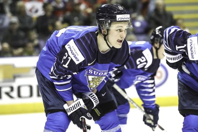 Otto Latvala palaa kultajoukkueen mukana Suomeen tänä iltana. Kuva: Leijonat.fi/Pasi Mennander