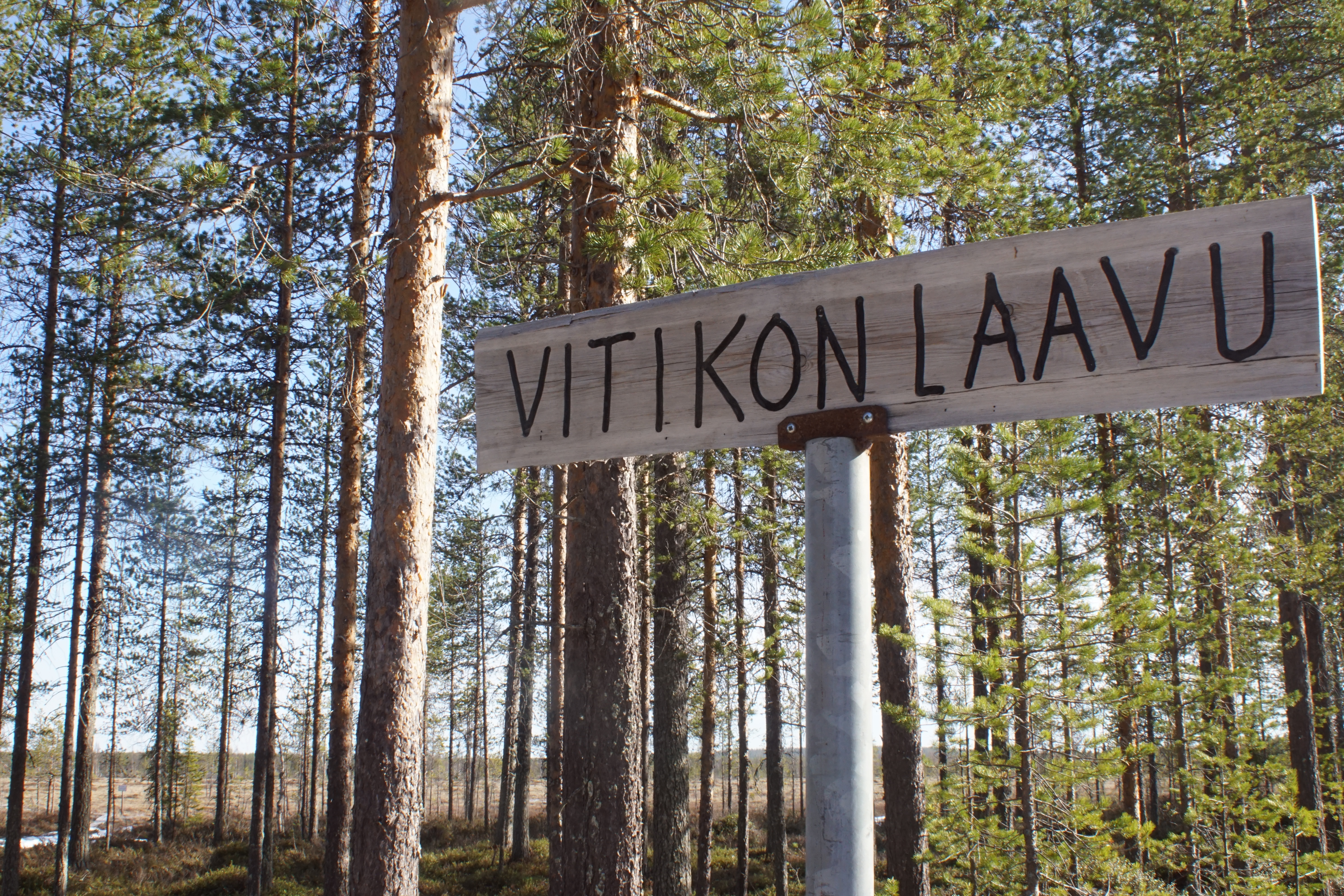 Polku lähtee Kirsiojantieltä kuutisen kilometriä Livon koululta.