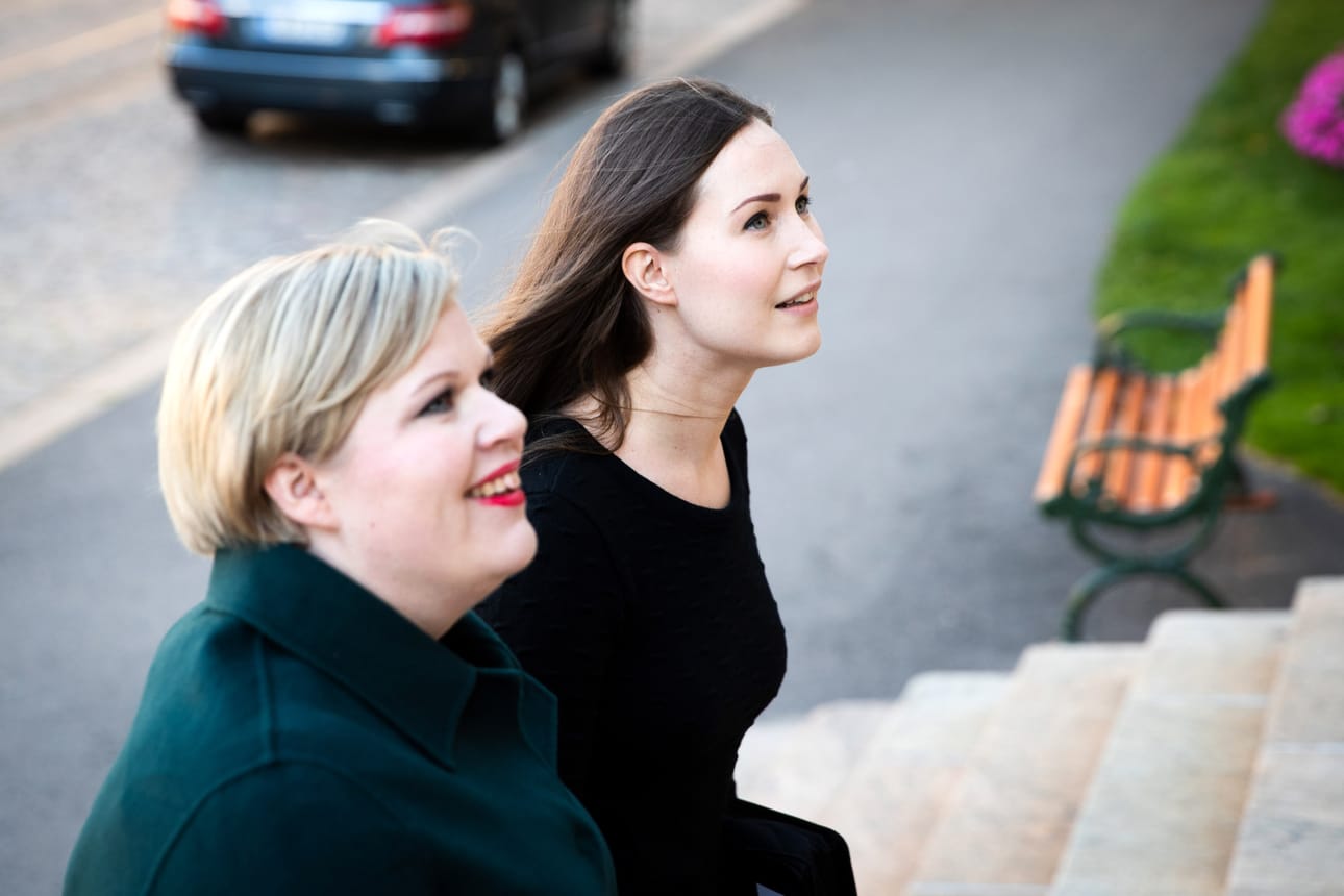 Hallitus pääsi torstaina sopuun budjetista. Kuvassa valtiovarainministeri Annika Saarikko (kesk.) ja pääministeri Sanna Marin (sd.).