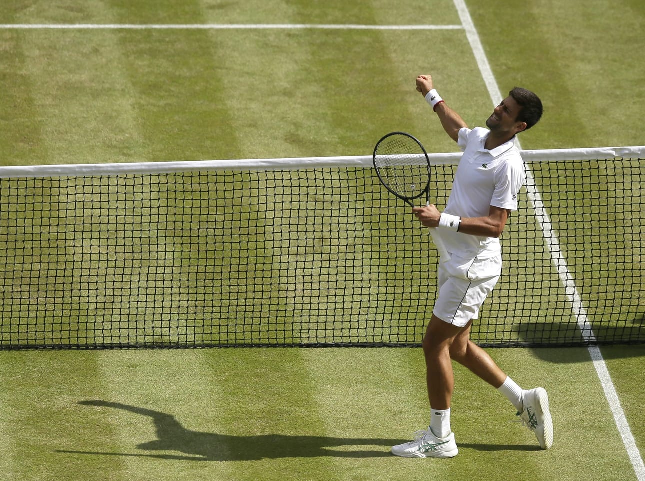 Ajottain hienoa tennistä pelannut Bautista Agut sai yhden erävoiton, mutta Djokovic (kuvassa) pystyi nostamaan omaa tasoaan ratkaisevasti ja voitti 6–2, 4–6, 6–3, 6–2.
