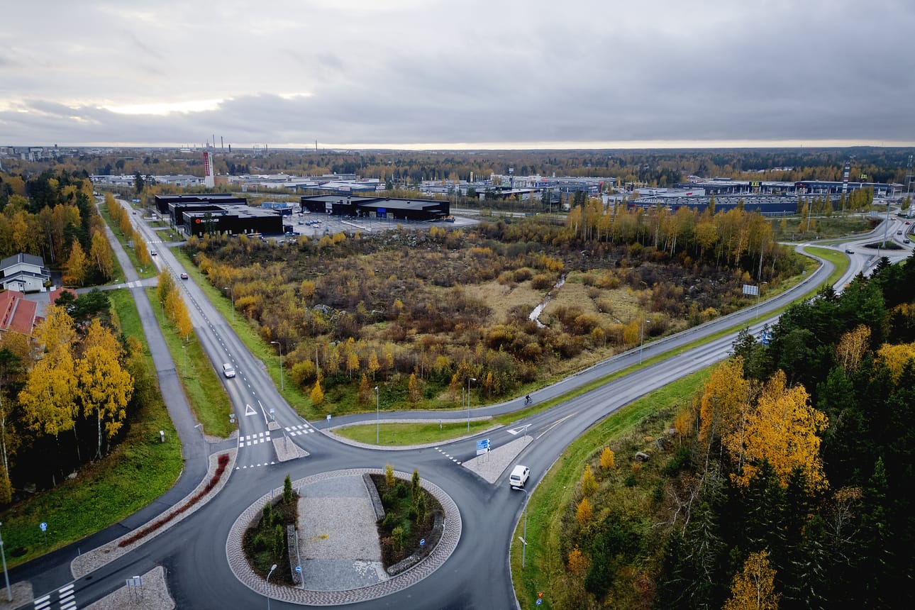 Vaasassa tarjolla oleva tontti tarvitsee kaupungin mukaan kokonaisvaltaista suunnittelua. Nyt kaupunki on löytänyt Motonetistä mieleisen kumppanin.