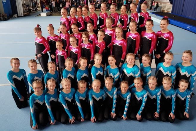 Härmän Siskot järjesti TeamGym-kilpajoukkueilleen ja NTV-voimistelijoilleen harjoituskisat Palace-hallissa PowerParkissa. KUVA: KATRI KUKKANEN