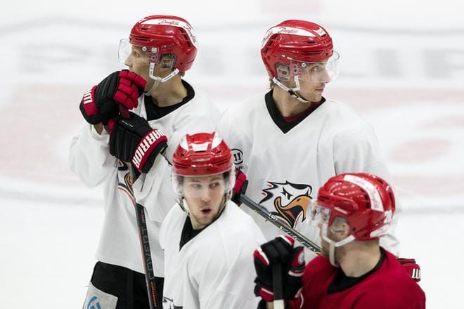 Tomi Körkkö (vas.), Antti Kalapudas, Erik Riska ja Roope Talaja voivat parhaassa tapauksessa varmistaa Sportille pudotuspelipaikan jo tänä iltana. KUVAT: JARNO PELLINEN