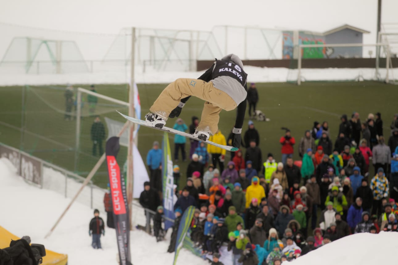 Big Air -kisassa nähtiin huikeita hyppyjä.