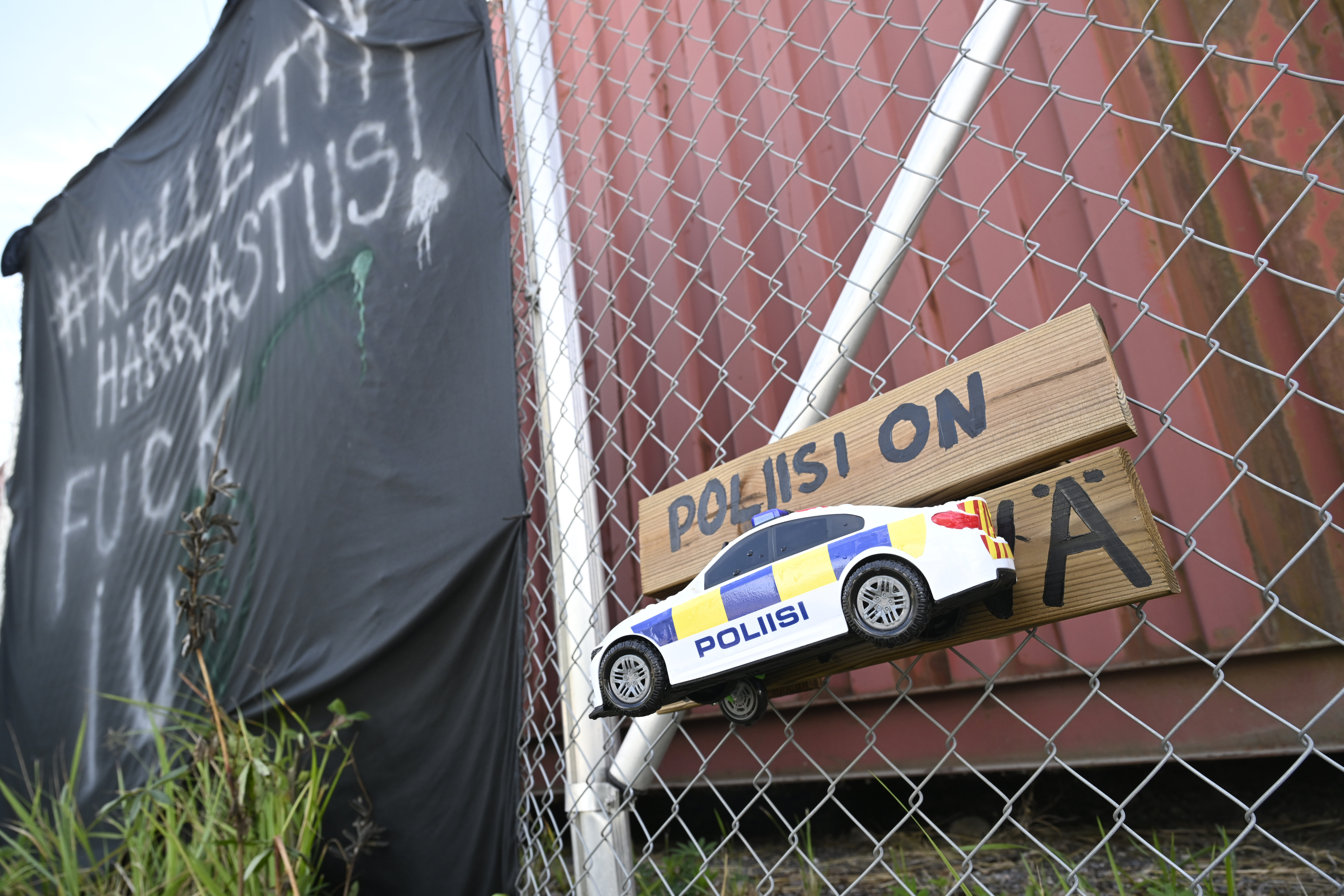 Tuusulan kiilaustilanteessa poliisi kutsui ambulanssin paikalle vasta tunti tapahtuman jälkeen
