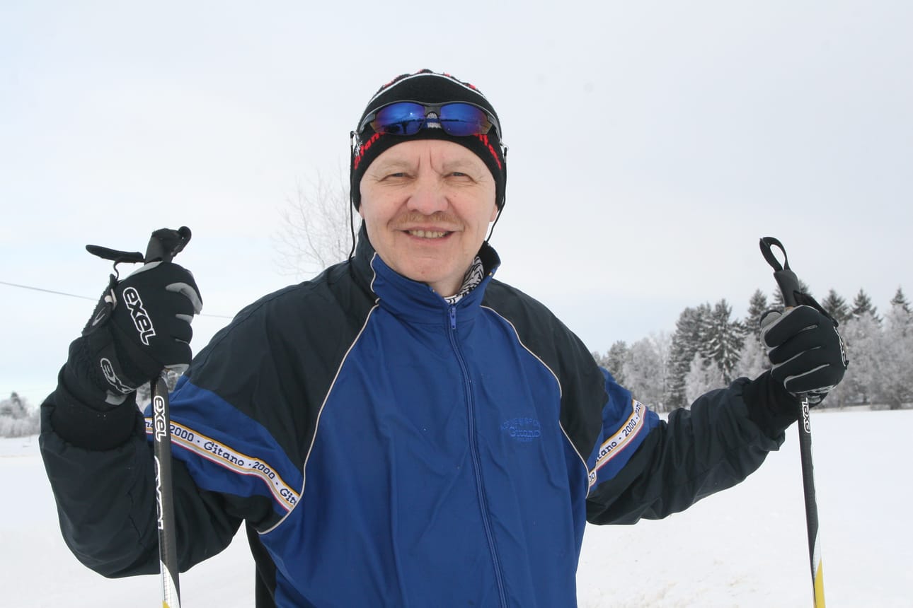 Pentti Syrjäpalo on tänäkin vuonna mukana Siikajokihiihdon järjestelyissä. Hän aikoo ehtiä itsekin ladulle.