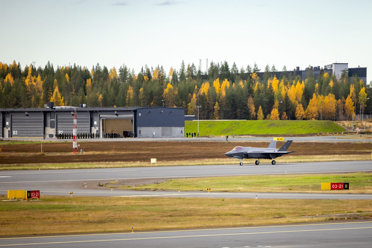 Suomen uudet F-35-hävittäjät esitellään torstaina Rovaniemellä.
