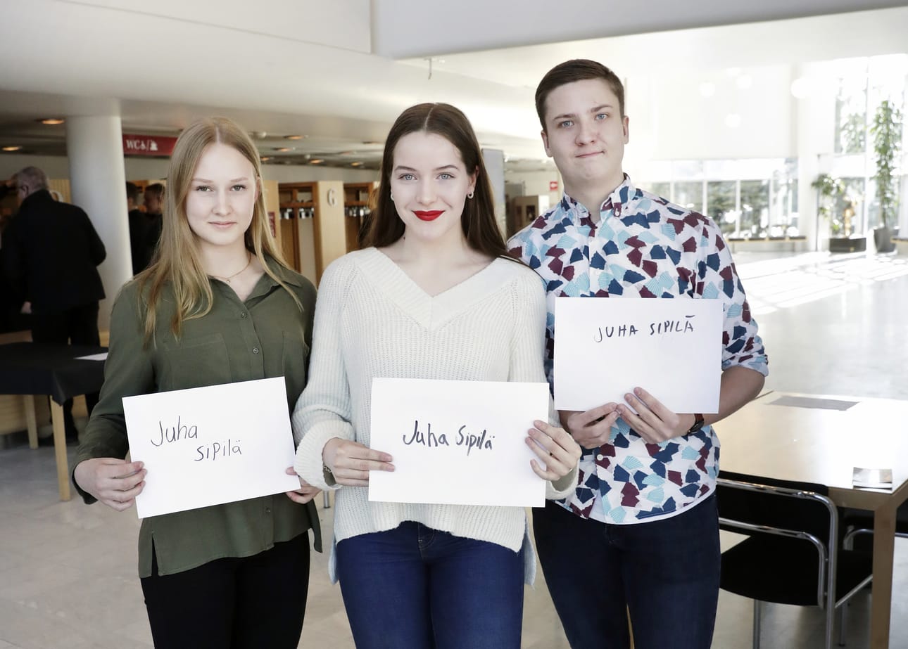 Rosa Hansen-Haugin (vas.), Julia Tikan ja Kalle Pykyn mielestä ilmastonmuutos ja koulutus ovat vaalien tärkeimpiä teemoja.