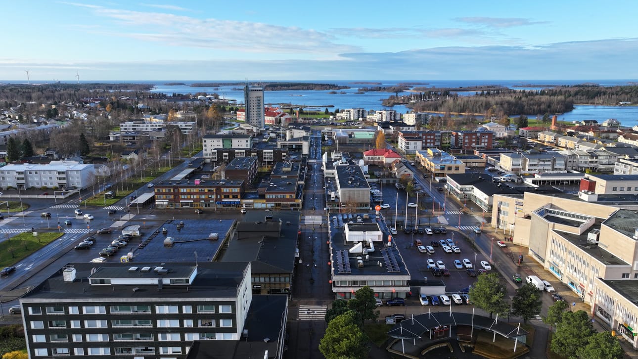 Raatilaiset nostivat strategiatavoitteeksi muun muassa sen, että kaupunki pitäisi huolta keskustan liiketiloista, jotta ne olisivat kunnossa, käytössä ja houkuttelevia.