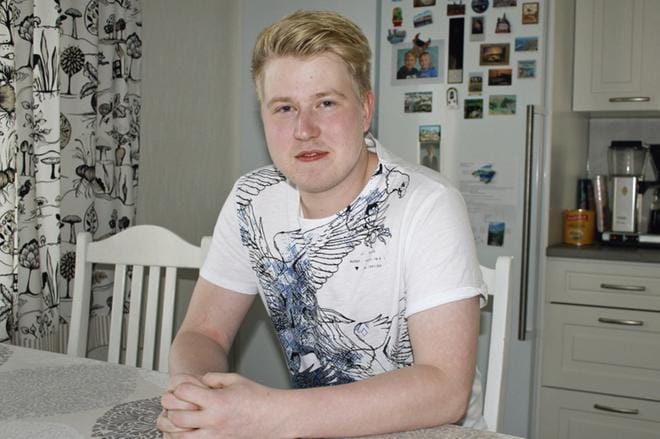 Idols-kolmikkoon itsensä laulaneen Jere Övermarkin tulevaisuuden toive on löytää ammatti musiikin parista. KUVA: TOMI OLLI