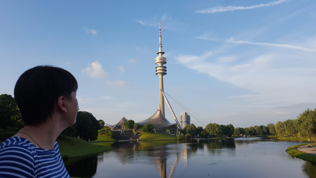 Münchenin Olympiapuisto.