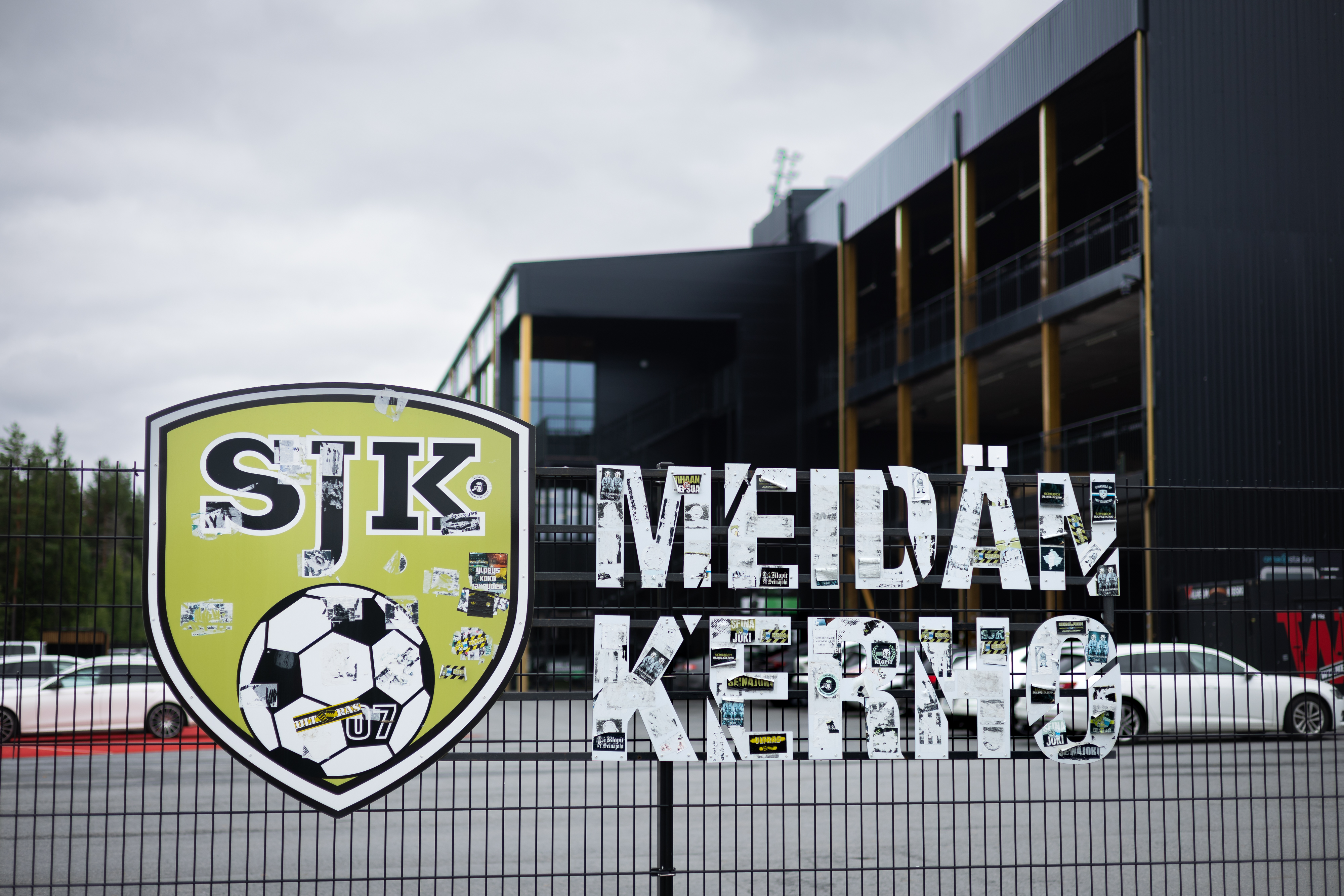 Kenelle konkurssiyhtiön osuus SJK:sta meni?