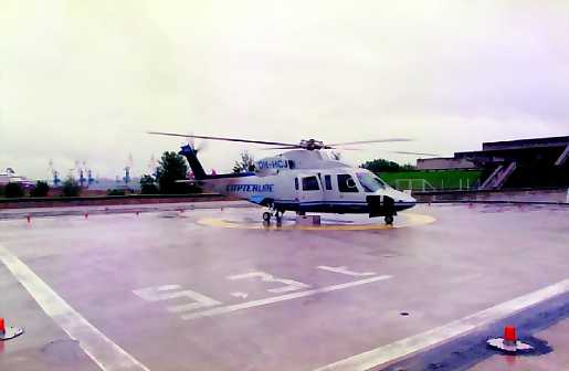 Copterlinen kuvan kaltainen Sikorsky -helikopteri putosi Viron rannikon lähistöllä.