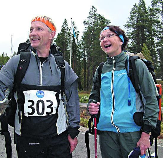 Veteraanisarjassa rovaniemeläiset Antero ja Liisa Karvinen ottivat erävaelluksen SM-hopeaa samalla pistemäärällä voittajaparin kanssa.