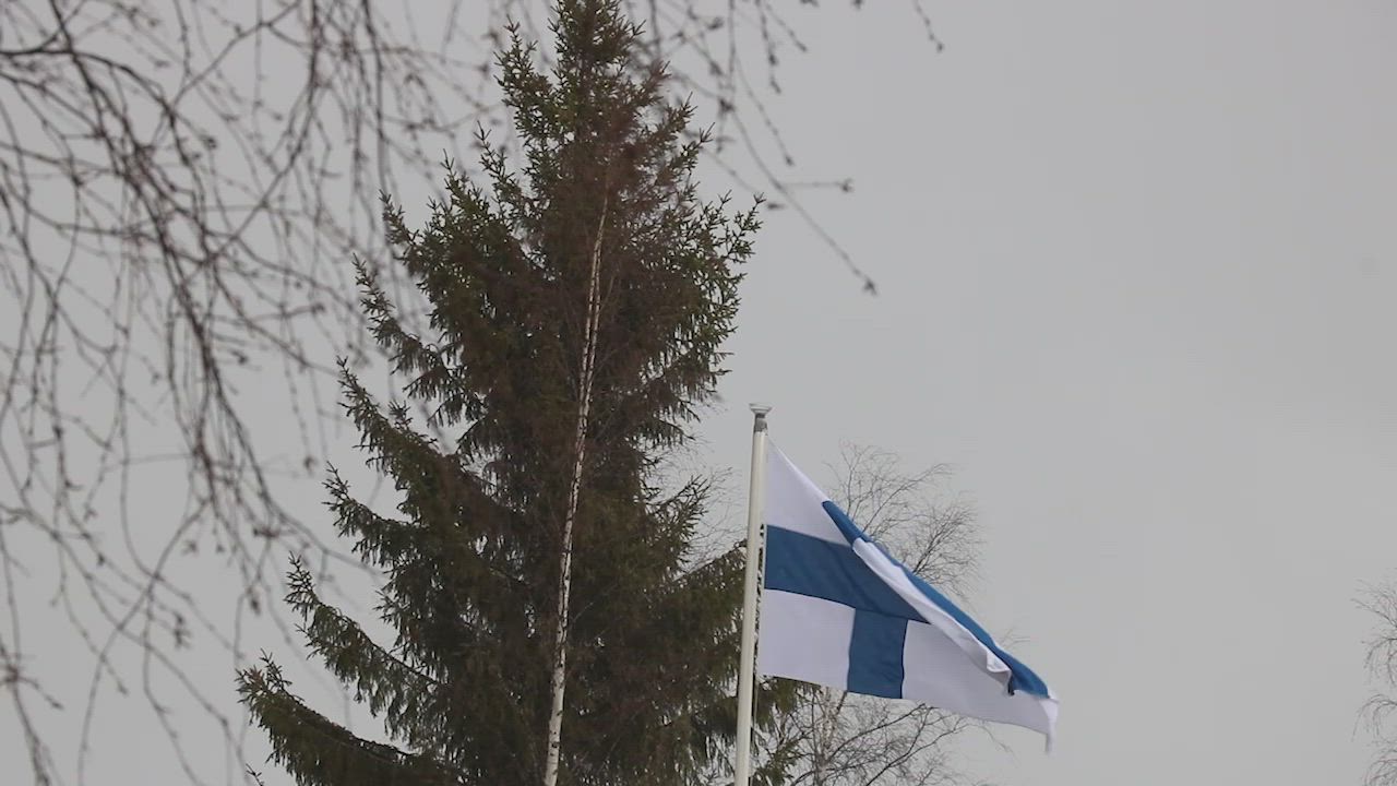 Kansallisen veteraanipäivän palauttaa ajatukset sotavuosiin ja itsenäiseen Suomeen