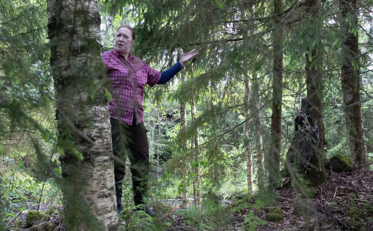 Hanna Hautalan esittämä Iisakki Vähäpuheinen kyseenalaisti hänelle langetettua tehtävää.