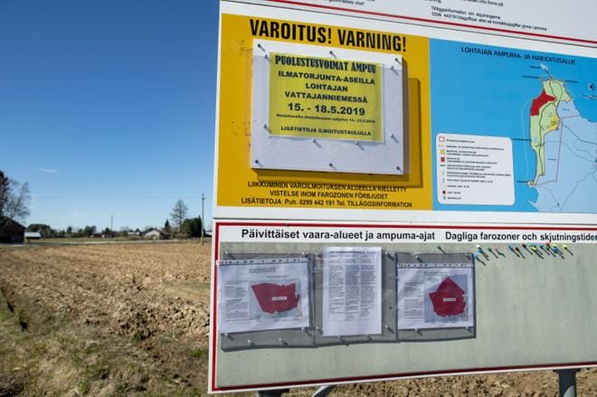 Vattaja tulee monelle varusmiehelle tutuksi. Hiekkadyyneillä oleva puolustusvoimien harjoitusalue sijaitsee Pohjanlahden rannikolla, Lohtajalla. KUVA: Jukka Lehojärvi