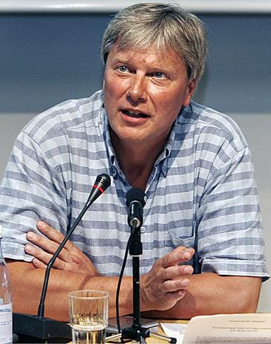 Ruotsin vasemmistopuolueen johtaja Lars Ohly vaatii kolmannen ydinreaktorin sulkemista.