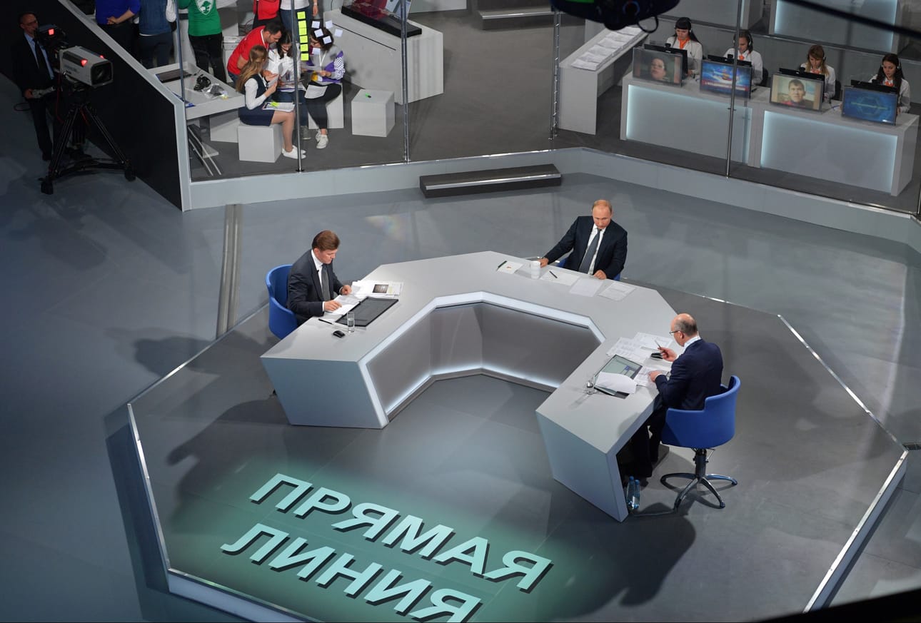 Putinin vastaustunti tulee suorana lähetyksenä kaikilta Venäjän television pääkanavilta.
