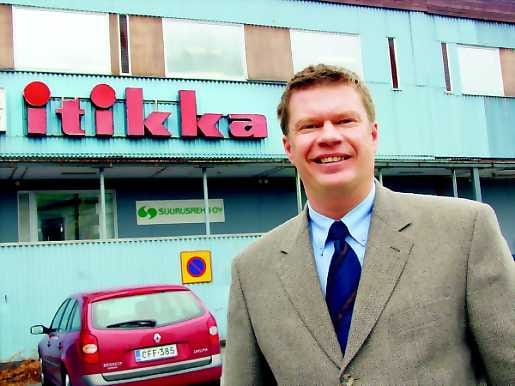 Lihantuottajien edusmies. Toimitusjohtaja Reijo Flink pitää työnsä antoisimpana osana yhteydenpitoa viljelijäkuntaan. Se avartaa hänen mielestään ajatusmaailmaa.