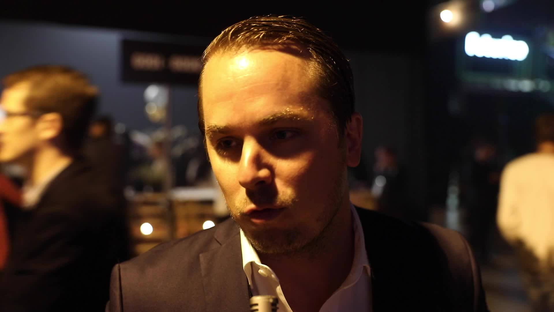 Slush-kansa kertoo, miksi sinne mennään