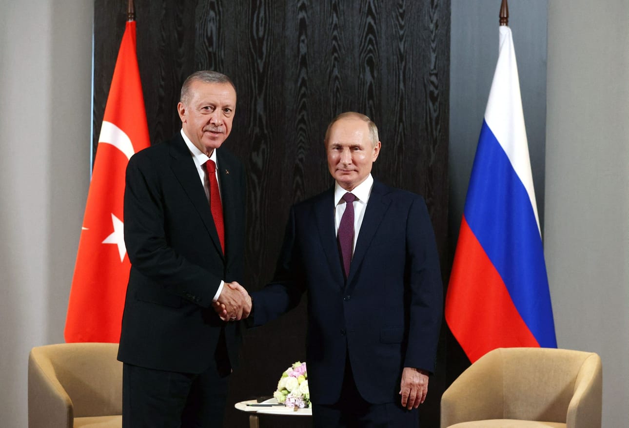 Turkin ja Venäjän presidentit Recep Tayyip Erdogan ja Vladimir Putin tapasivat toisensa viimeksi syyskuussa Uzbekistanissa. LEHTIKUVA/AFP