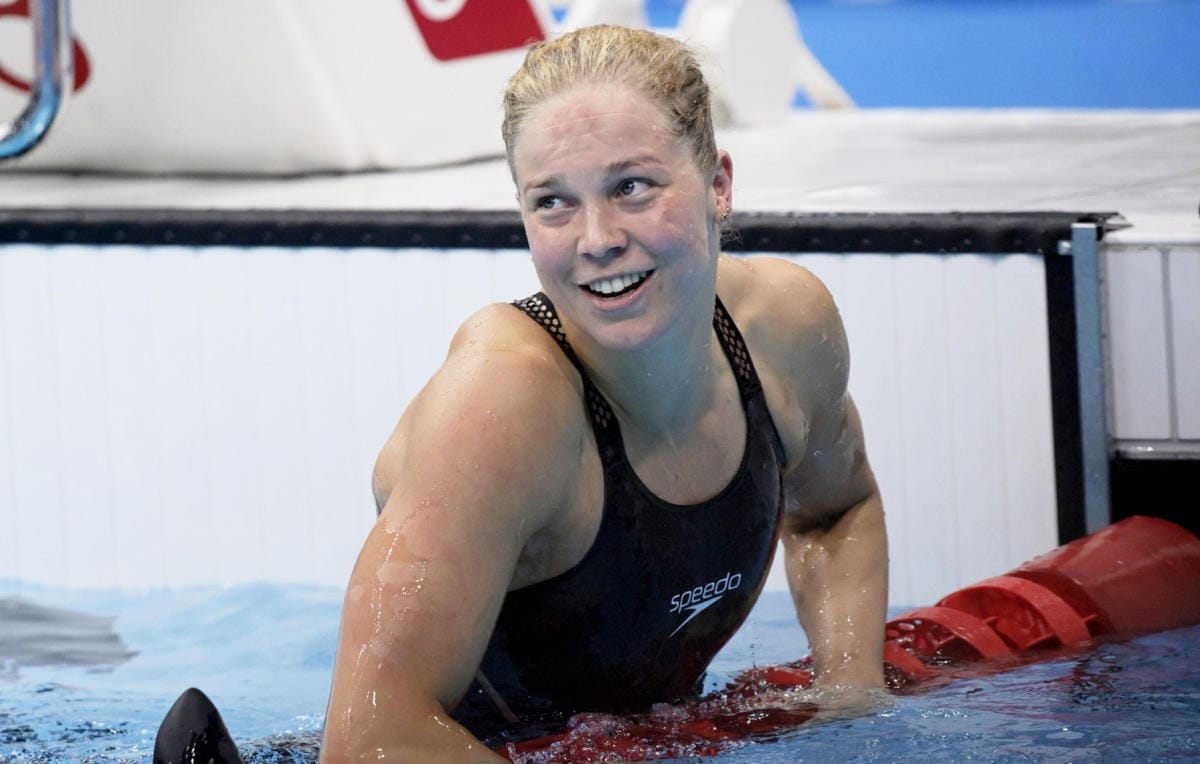 Teijonsalo ui viestissä lentävällä lähdöllä vapaauinnin aikaan 23,98. Lehtikuva / Vesa Moilanen