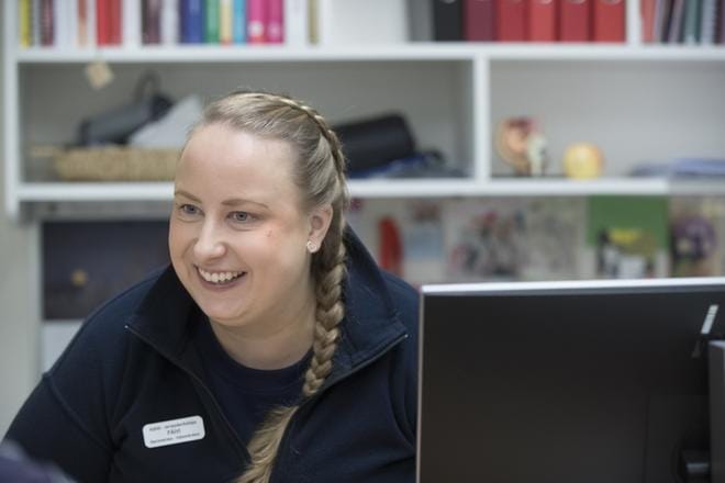 Päivi Karppi pyrkii tosissaan eduskuntaan. Vaalityötä on tehty jo alkukesästä lähtien. KUVA: MINNA ANTILA
