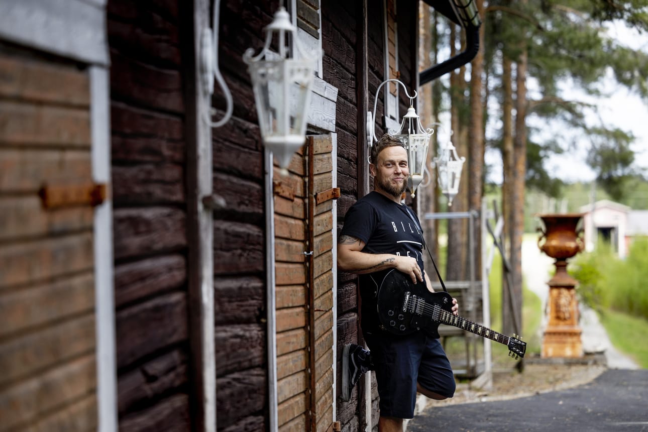 Musiikin astetta vakavampi harrastaminen on palannut yrittäjänä tunnetun Jaakko "Jaska" Pirin arkeen jäädäkseen. Viihde- ja musiikkipuoli liittyvät kiinteästi myös sijoittajan uusiin bisneksiin.