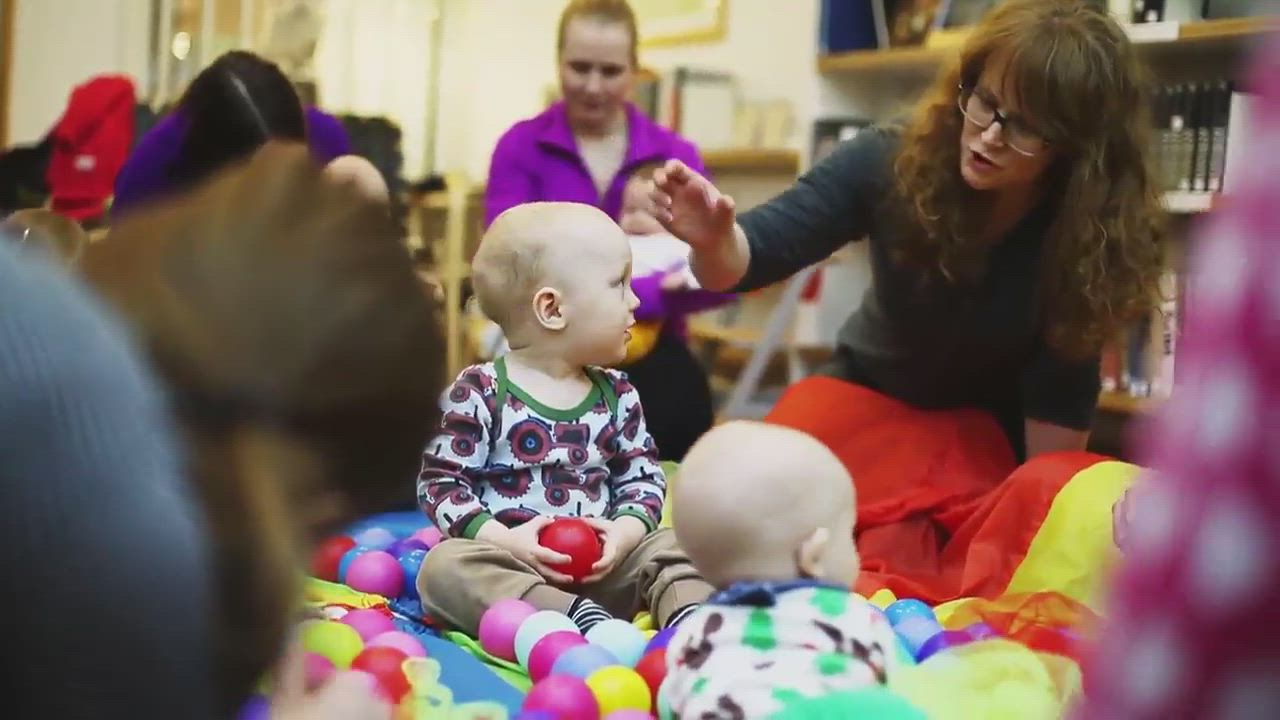 Vauvasirkusta maakuntakirjastolla