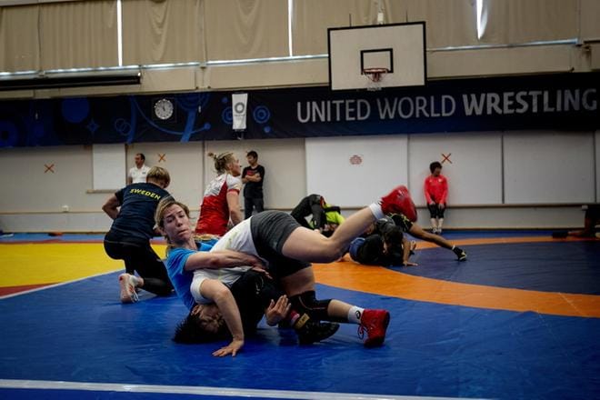 Kanadalainen MM-hopeamitalisti Danielle Lappage viihtyy hyvin Kuortaneella. Seitsemän vuotta sitten hän saavutti urheiluopistolla järjestetyissä kisoissa opiskelijoiden MM-pronssia.