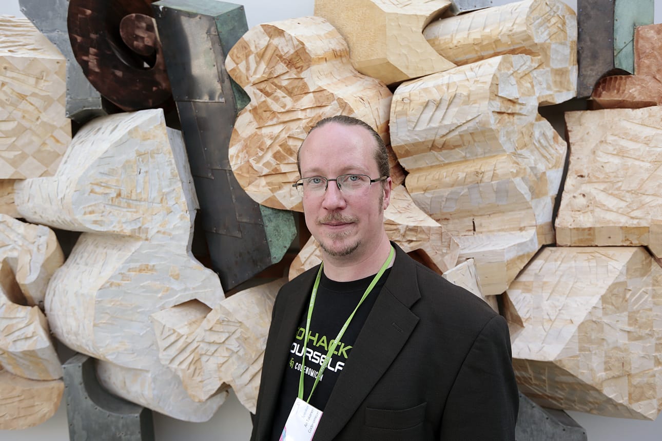 - Toivottavasti tämän vuoden aikana saadaan jo täysi pöhinä päälle, Ari Takanen sanoo. Arkistokuva.
