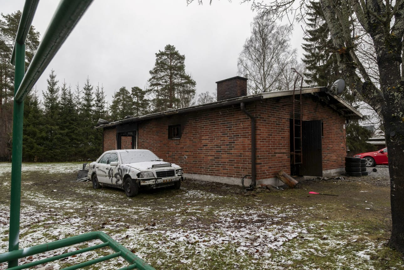Lauantaina Savonlinnan Louhen kylässä tapahtuneessa tulipalossa kuoli neljä ihmistä.