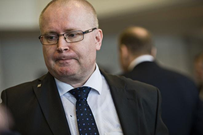 Työministeri Jari Lindström pyrkii jatkokaudelle kansanedustajana seuraavissa eduskuntavaaleissa, vaikka aiemmin piti sitä epätodennäköisenä. KUVA: Jenni GŠstgivar
