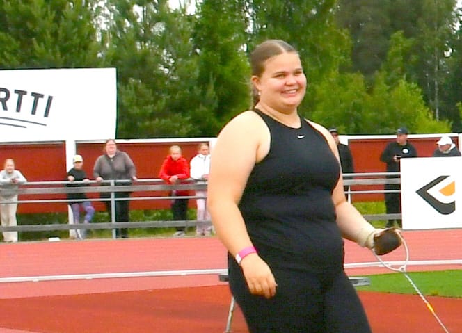 Aliisa Pollari moukaroi odotetusti N16-sarjan Suomen mestariksi Hyvinkäällä. Arkistokuva.