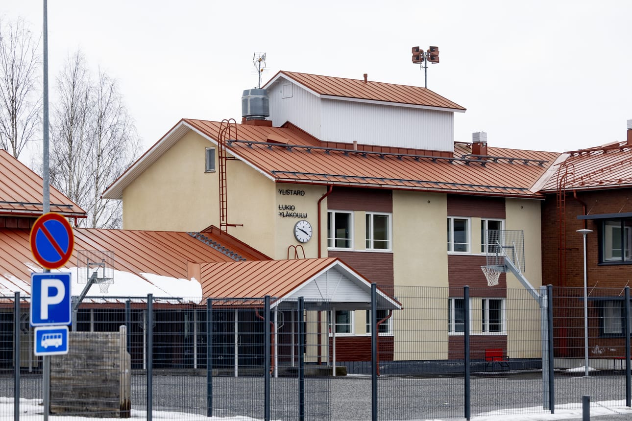 KD Nuoret puolustavat kevätkokouksessa antamassaan kannanotossa muun muassa Ylistaron lukion säilyttämistä.