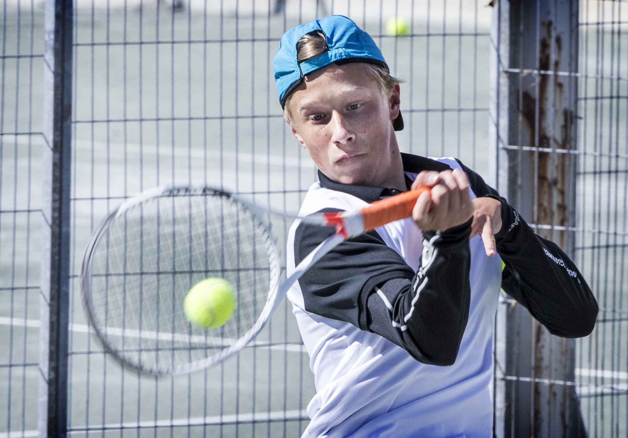 14-vuotias Leo Borg voitti tiistaina OVS:n Niila-Tapio Maggan 6–4, 7–5.
