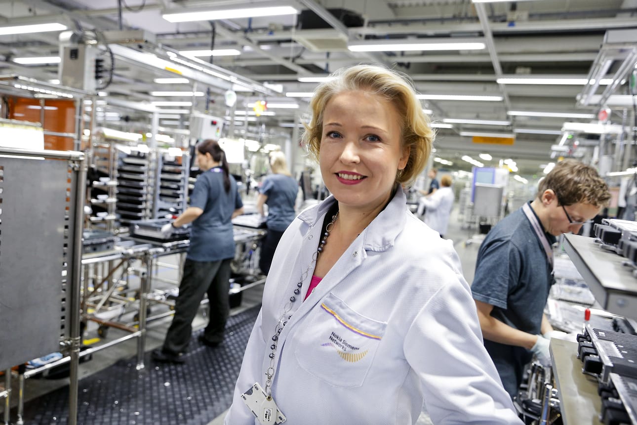 NSN:n Oulun tukiasematehtaan johtajan Erja Sankarin mukaan tehtaan tuotteilla on nyt kova kysyntä.