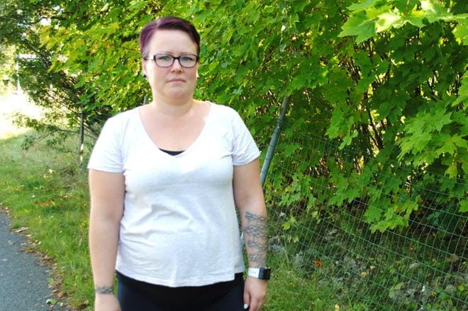 Beerit Vanhanen on mielissään siitä, että on päässyt ryhmän mukana tutustumaan erilaisiin liikuntalajeihin. Omakseen hän on löytänyt vesijuoksun. KUVA: EEVA-LIISA KULJU