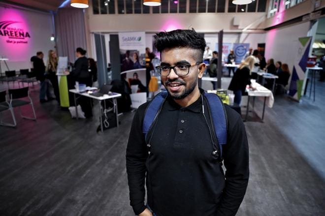 Mahimur Rahman voisi ajatella uraa myös elintarviketeollisuuteen tai maatalouteen liittyvissä töissä. Tähän mennessä ajatukset ovat olleet muilla aloilla. KUVA: TOMI KOSONEN