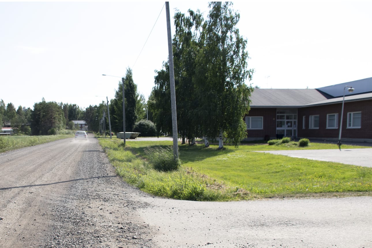 Keinontie johtaa muun muassa Siikalatvan vuodeosaston ja Rantsilan terveyskeskuksen pihaan. Uutta pintaa on tielle luvassa loppukesästä.