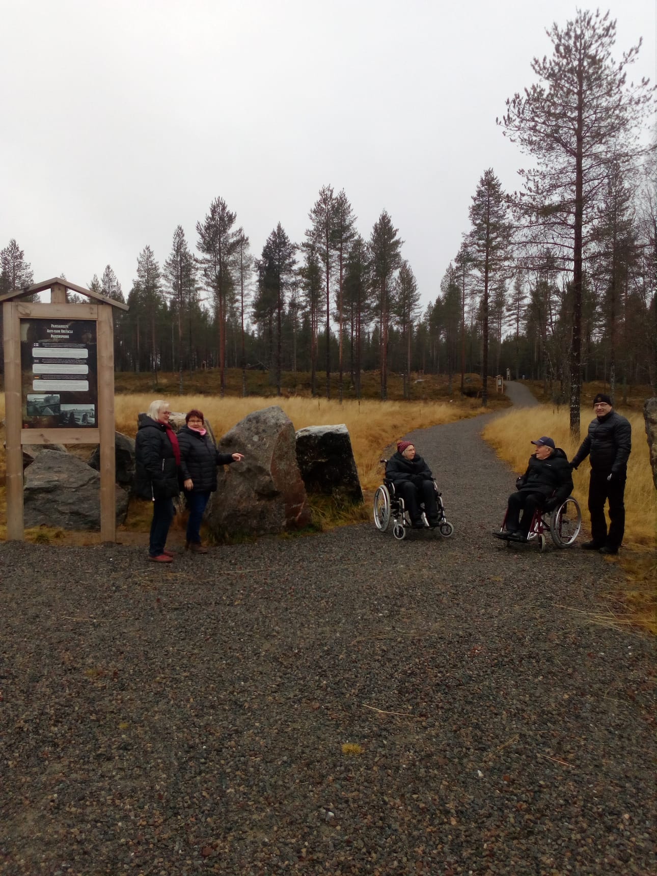 Janne Korva , Veikko Aittakumpu , Susanna Veteläinen ja Sanna Kivelä