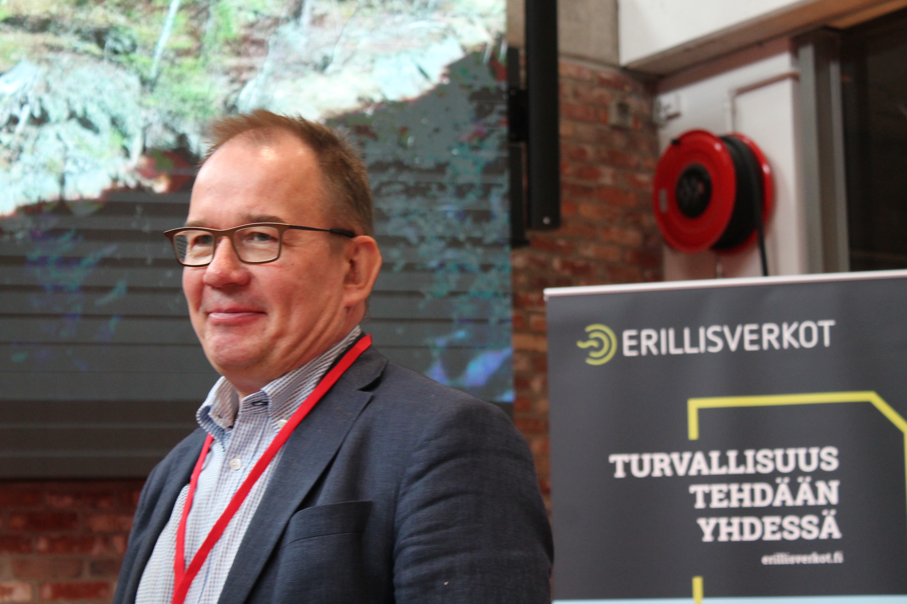 Syksyllä meillä tulee aikamoinen määrä mielenkiintoisia paikkoja auki liittyen kyberasioihin, tiedonhankintaan ja analysointiin, Suojelupoliisin päällikkö Antti Pelttari kertoo.