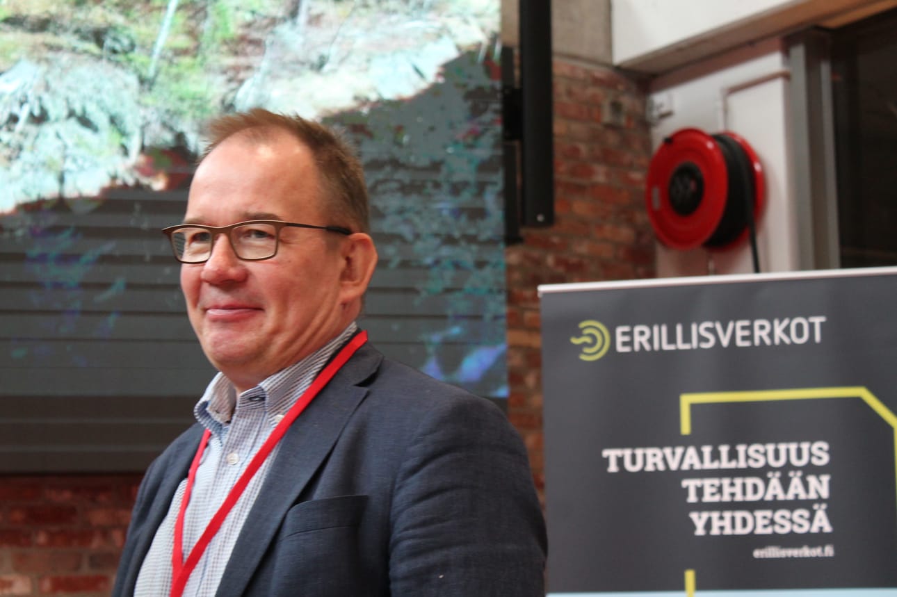 Syksyllä meillä tulee aikamoinen määrä mielenkiintoisia paikkoja auki liittyen kyberasioihin, tiedonhankintaan ja analysointiin, Suojelupoliisin päällikkö Antti Pelttari kertoo.
