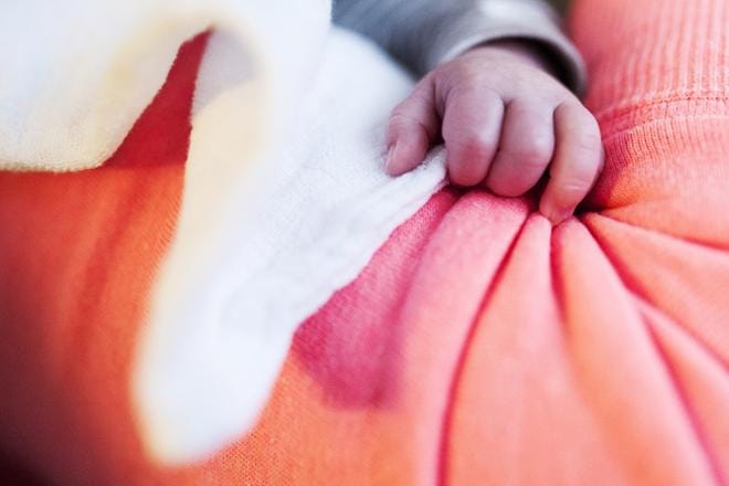 Viime vuosina henkirikosten lapsiuhreista kolmannes on ollut vauvoja, joista suurin osa on joutunut surmatuksi alle vuorokauden ikäisenä. Kuvituskuva. KUVA: Emilia Kangasluoma