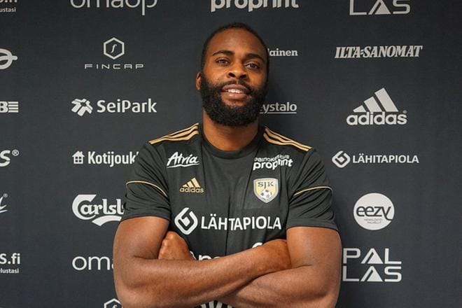 Hope Akpan jättää Seinäjoen Jalkapallokerhon. Kuva: SJK / Tommi Kilpiö