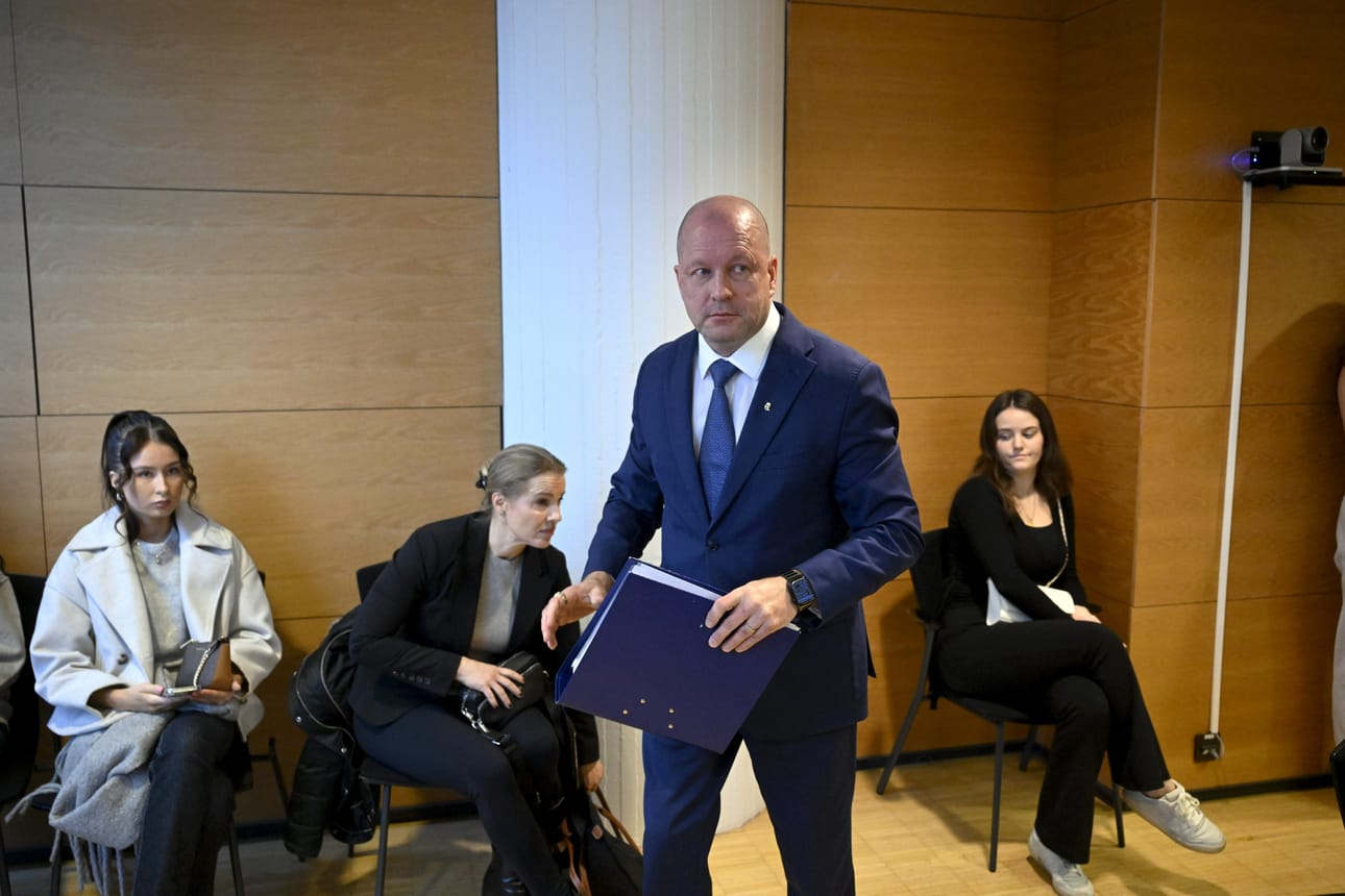 Timo Vornasen oikeudenkäynnille on varattu kaksi päivää.
