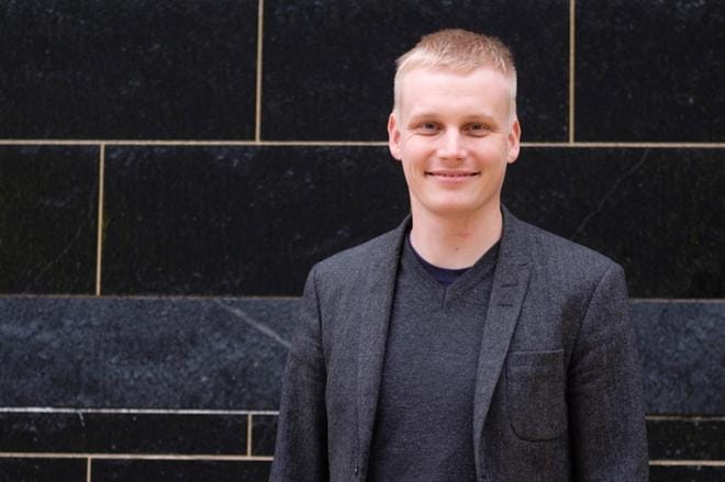 Ari Ahola-Ollin mukaan suomalainen väestö on geneettisesti ainutlaatuinen maailmassa erityisen väestöhistoriansa ansiosta.