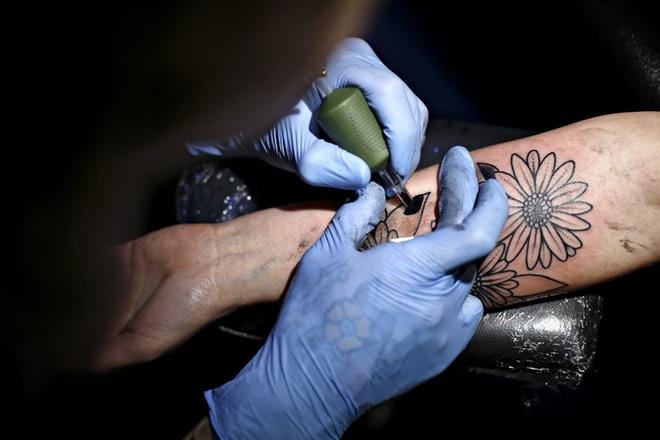 Black Eyed Susan kukka palauttaa Inka Kamisen mieleen Marylandissa vietetyn ajanjakson hänen elämästään.